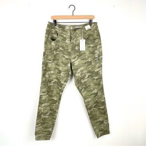 Camo Skinny Jeans size 20